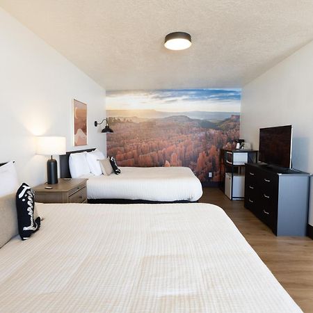 The Golden Spur Hotel Panguitch Εξωτερικό φωτογραφία