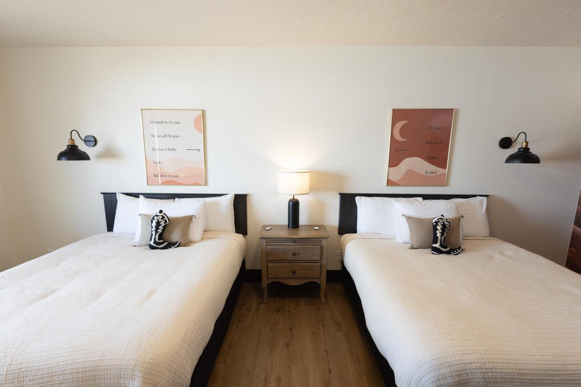 The Golden Spur Hotel Panguitch Δωμάτιο φωτογραφία