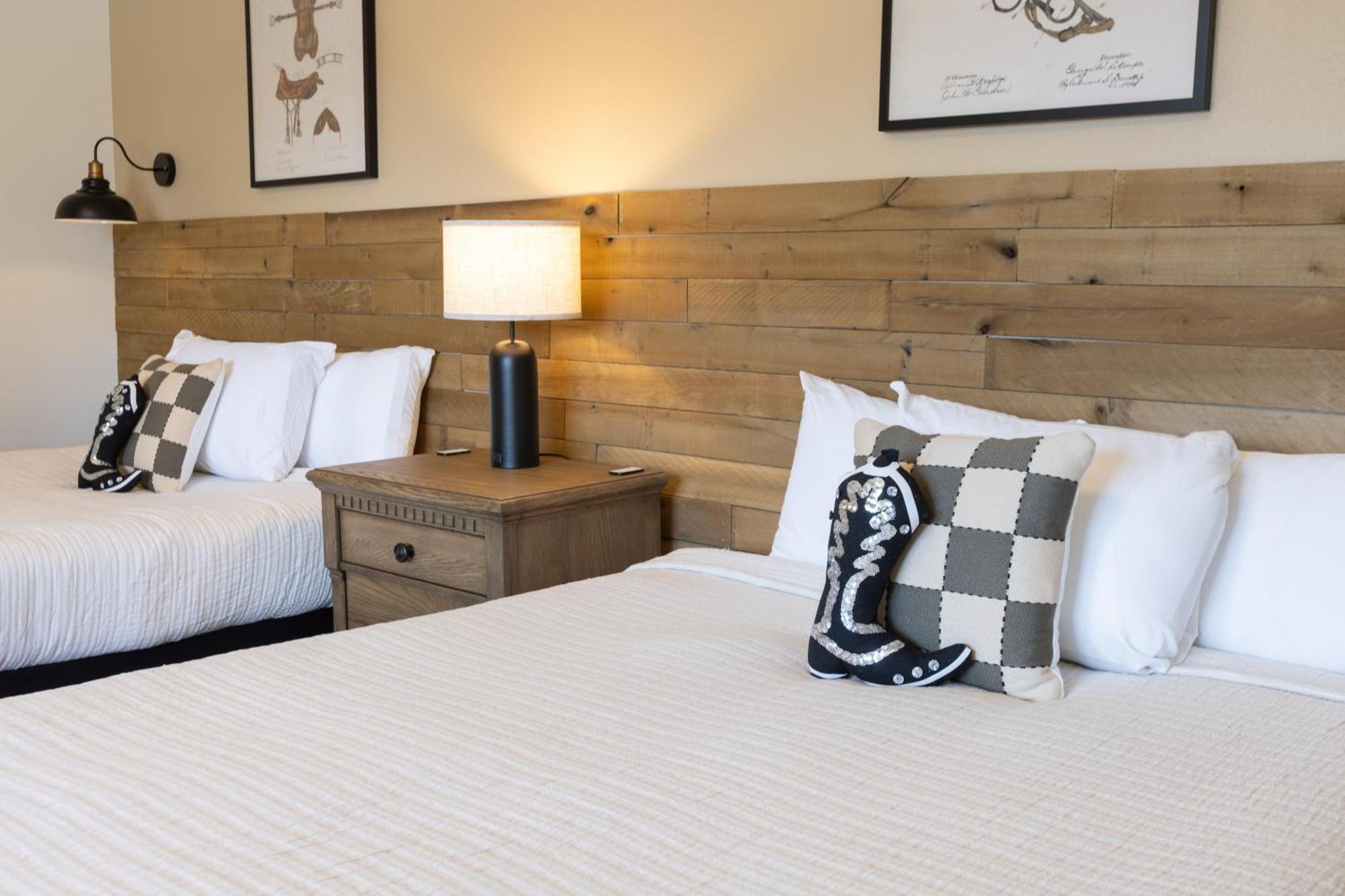 The Golden Spur Hotel Panguitch Δωμάτιο φωτογραφία