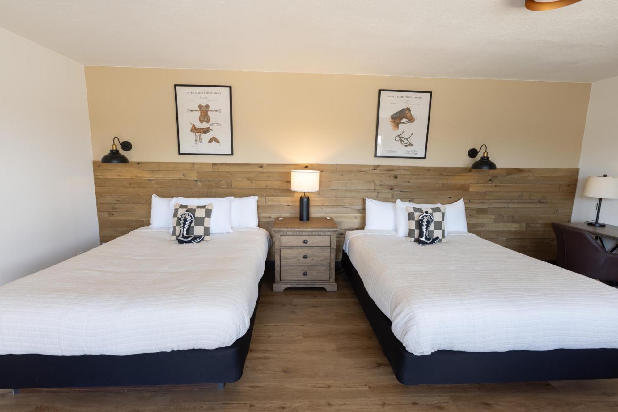 The Golden Spur Hotel Panguitch Δωμάτιο φωτογραφία