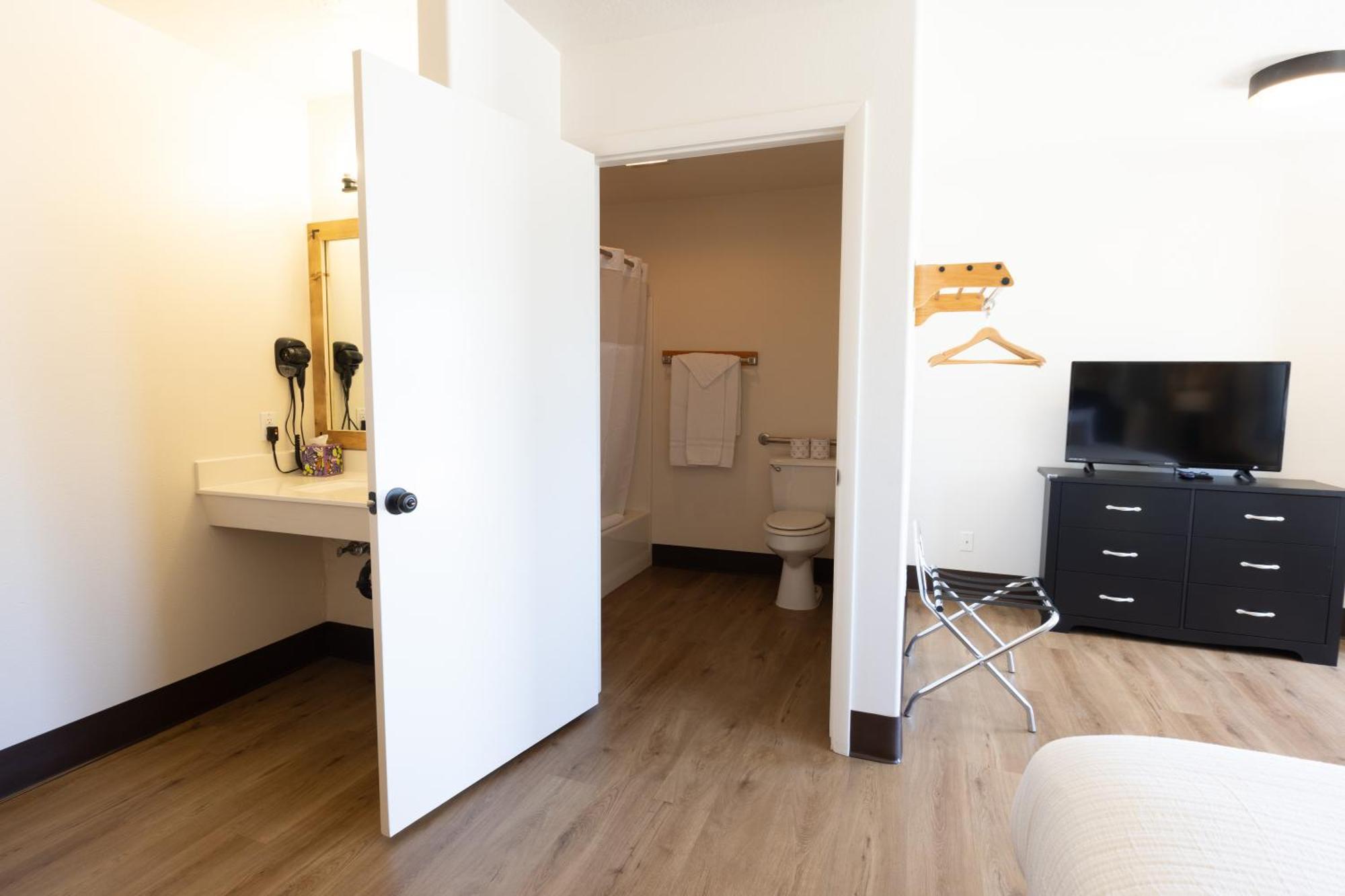 The Golden Spur Hotel Panguitch Δωμάτιο φωτογραφία